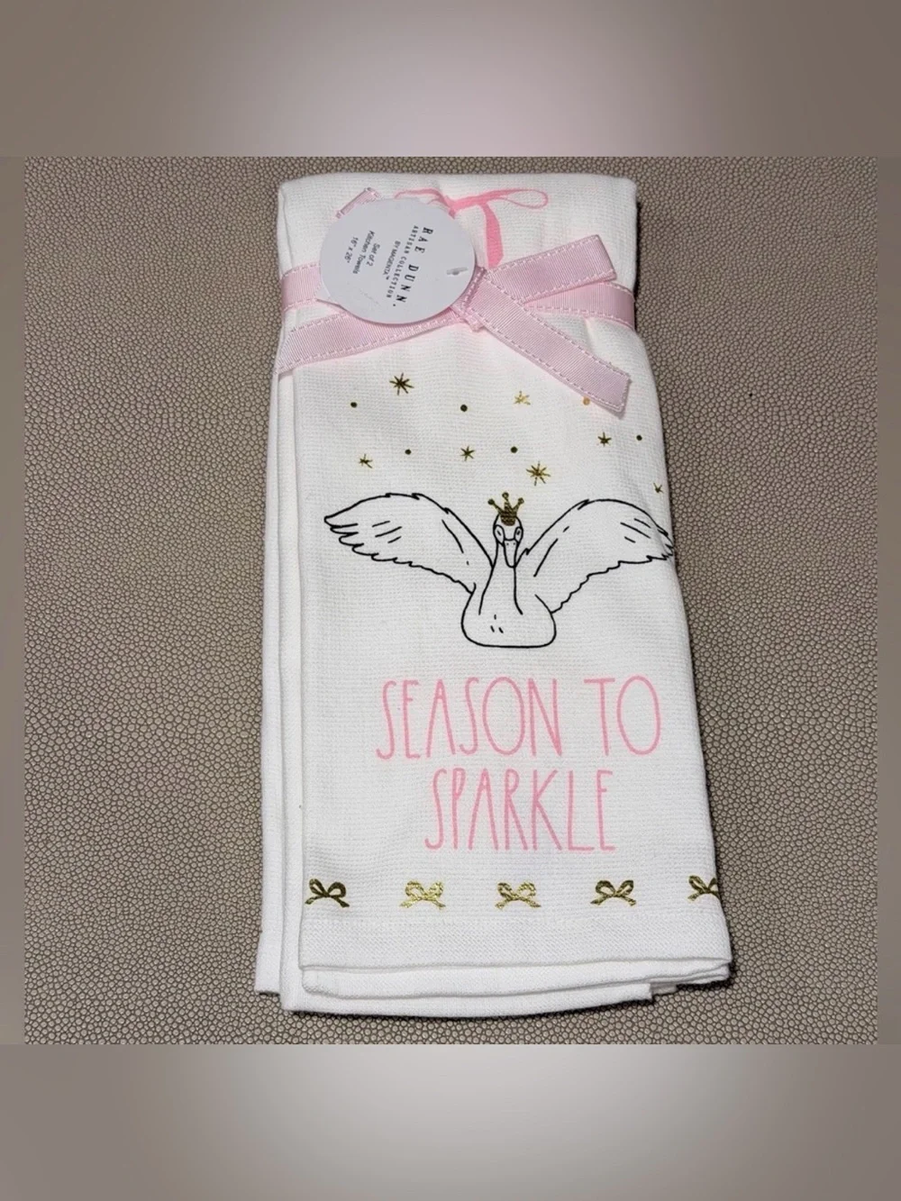 ⭐️ Rae Dunn 2PK Season to Sparkle Kitchen Towels NWT